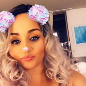 Meet your Posher, Maria